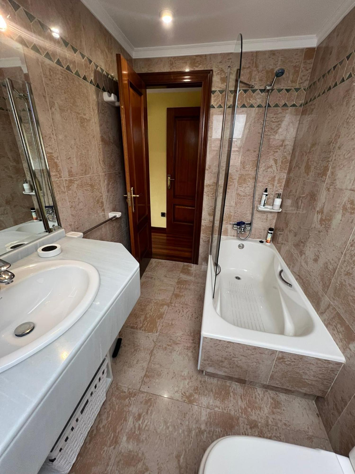 Gestiona2R- Casa Grande En El Centro De Llanes Vila Exterior foto