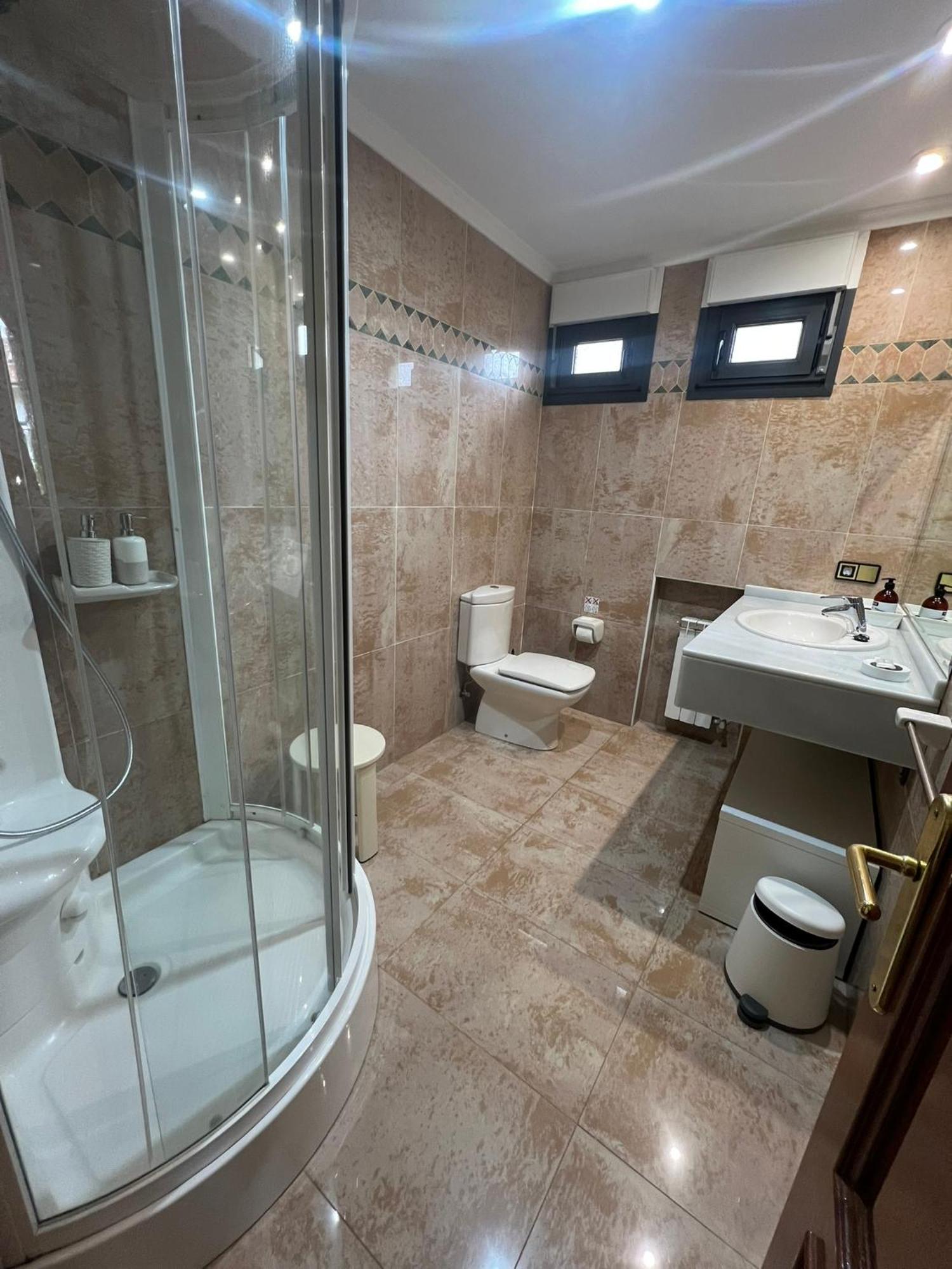 Gestiona2R- Casa Grande En El Centro De Llanes Vila Exterior foto