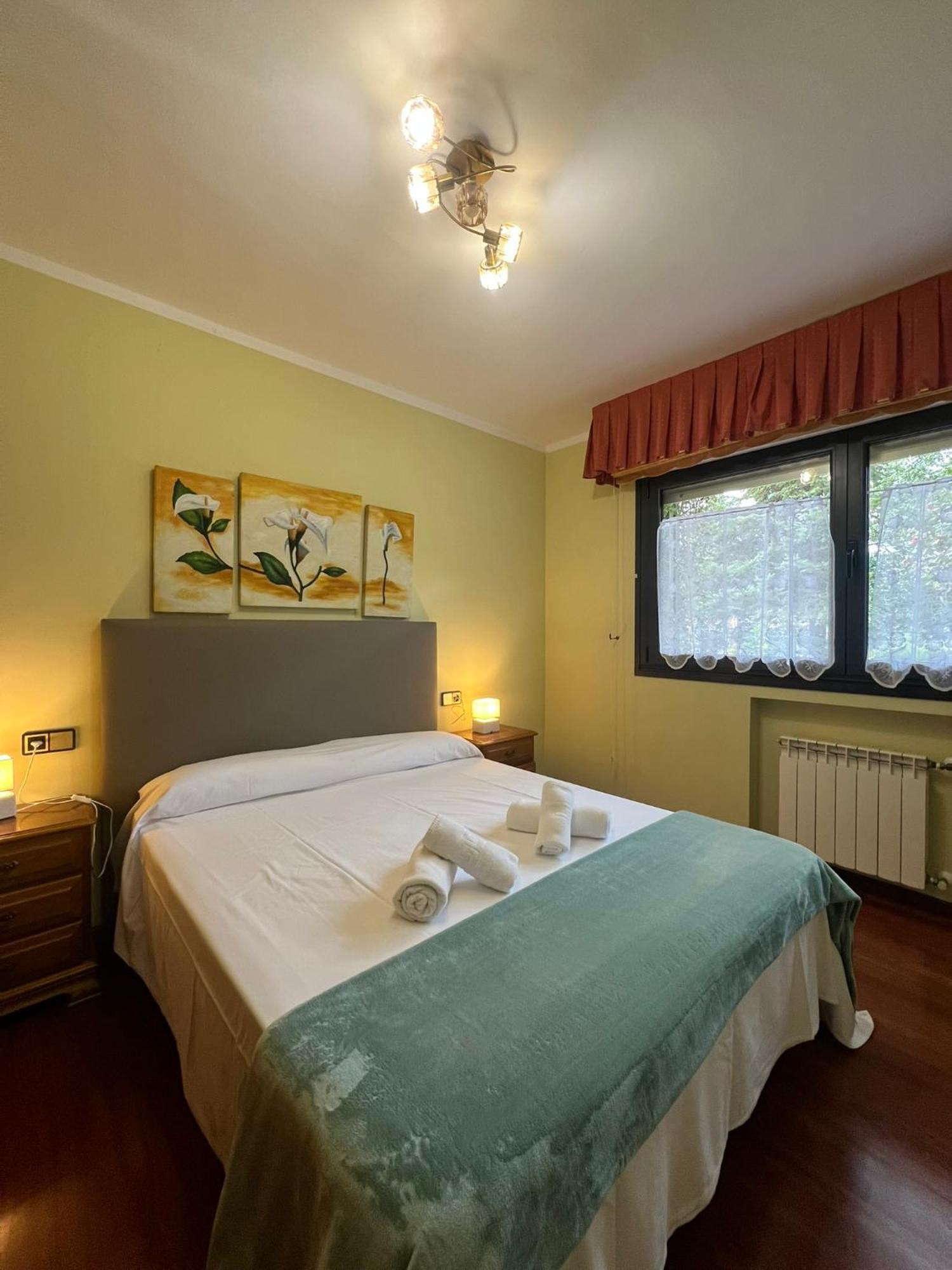 Gestiona2R- Casa Grande En El Centro De Llanes Vila Exterior foto