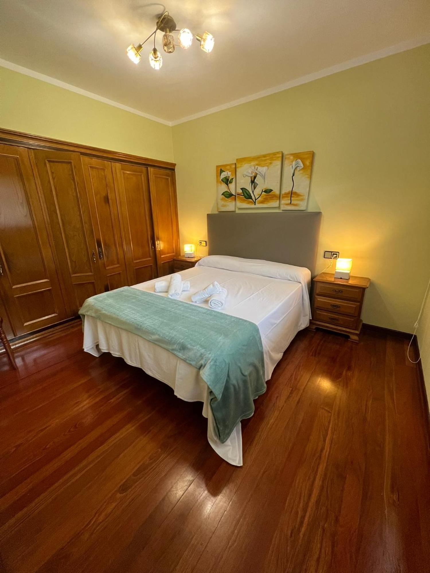Gestiona2R- Casa Grande En El Centro De Llanes Vila Exterior foto