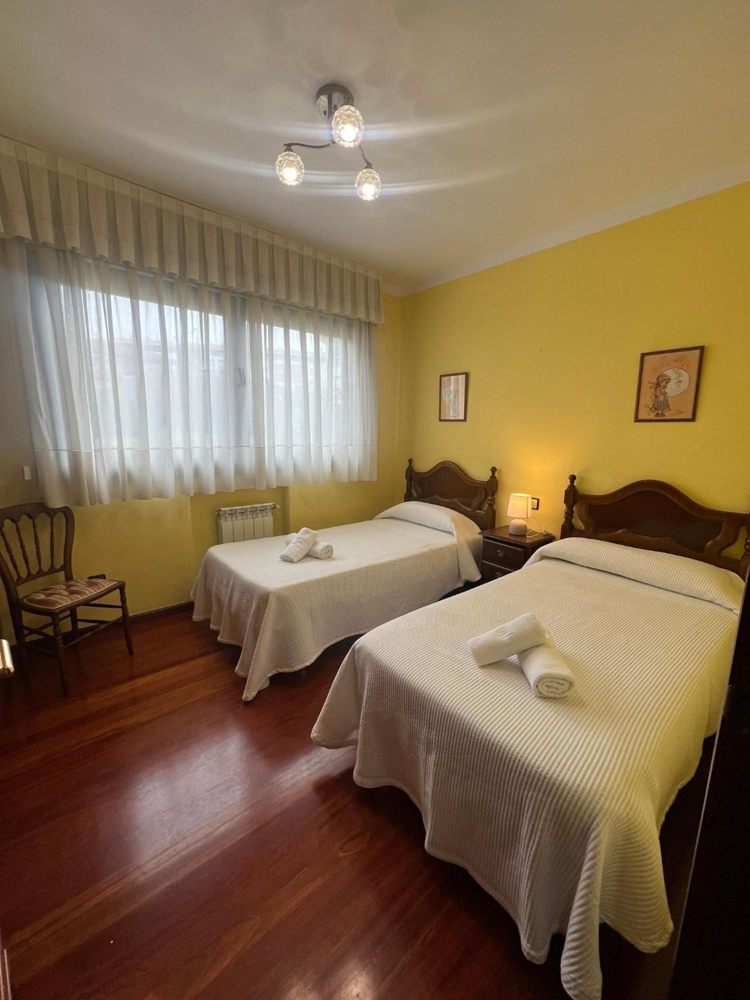 Gestiona2R- Casa Grande En El Centro De Llanes Vila Exterior foto